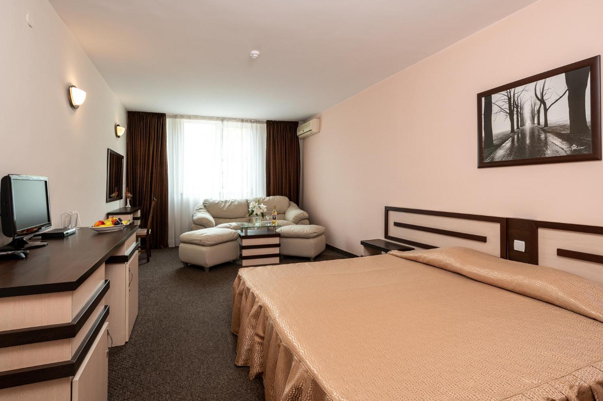 Spa Hotel Holiday Velingrad Exterior photo