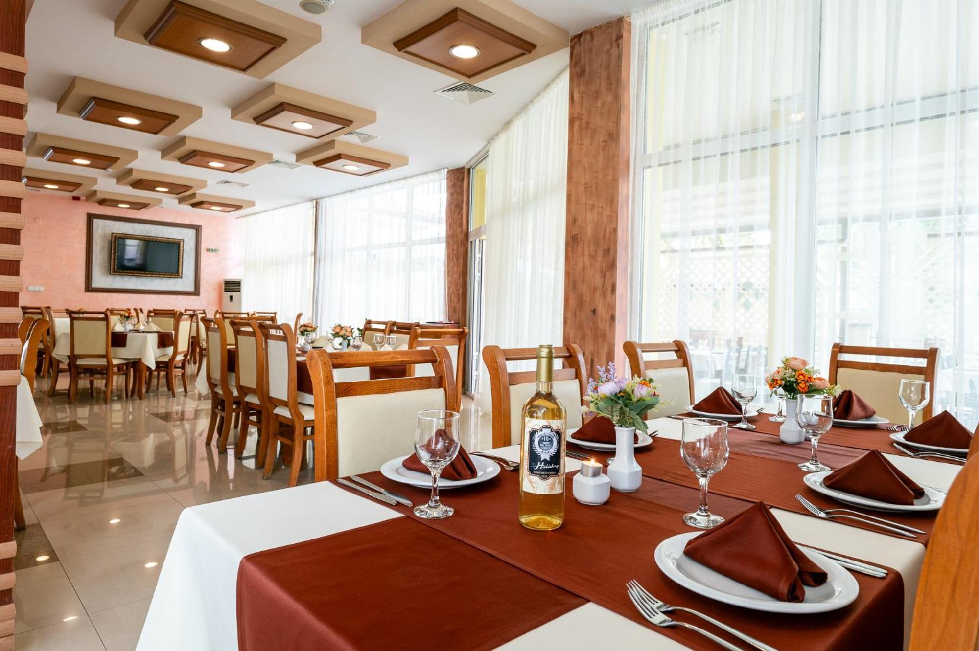Spa Hotel Holiday Velingrad Exterior photo